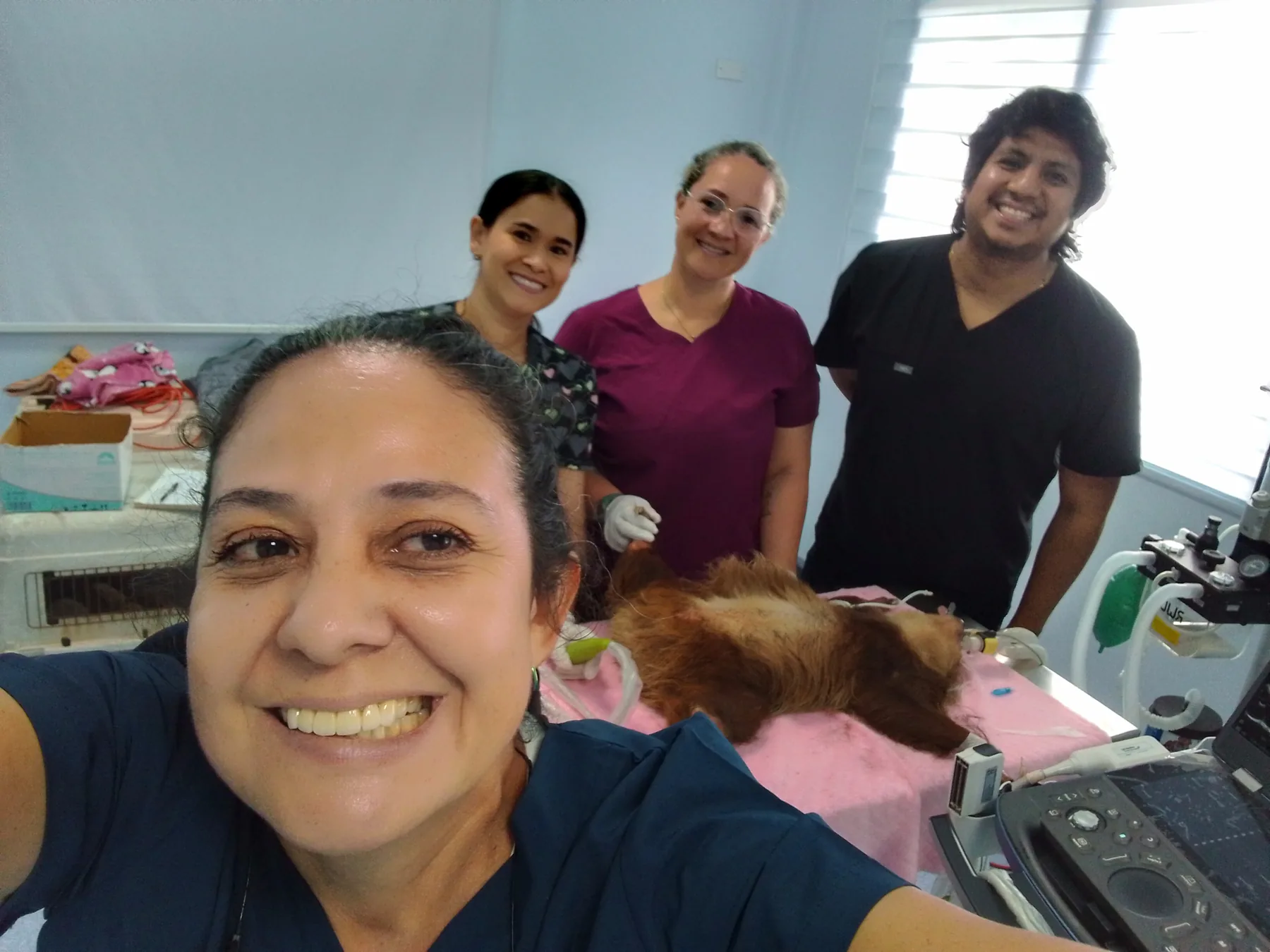 Equipo de trabajo durante la jornada